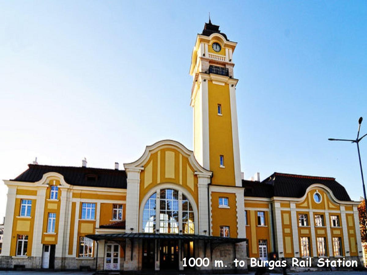 4U Apartment - Gurko Burgas Exterior photo